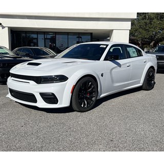 AUTOart Dodge Charger SRT Hellcat Redeye Jailbreak - Knuckle White 1:18 model car