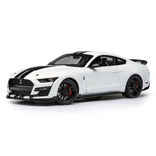 AUTOart Ford Mustang Shelby GT500 - Oxford White 1:18 model car