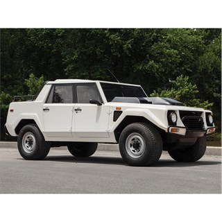 AUTOart Lamborghini LM002 - Polo White 1:18 model car
