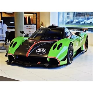AUTOart Pagani Huayra R - Prato Green #29 1:18 model car