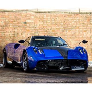 AUTOart Pagani Huayra Roadster BC - Francia Blue/Carbon 1:18 model car