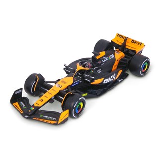 Burago McLaren MCL38 - 2024 - #81 O. Piastri 1:43 model car