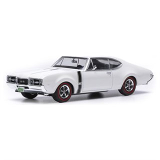 IXO Oldsmobile 442 W-30 1970 - White 1:43 model car