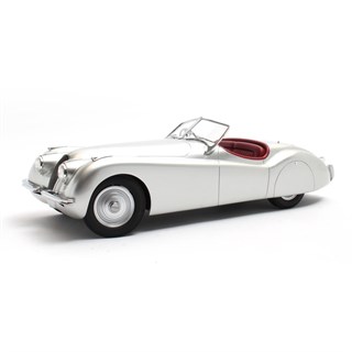 Cult Jaguar XK120 OTS 1948 - Silver 1:18 model car