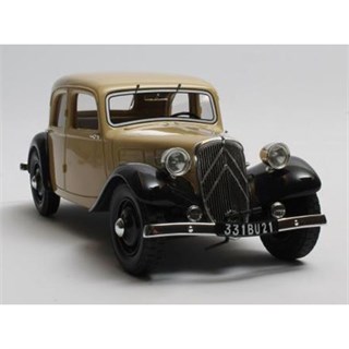 Cult Citroen Traction Avant 7CV 1934 - Beige/Black 1:18 model car