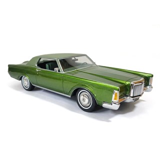 Cult Lincoln Continental Mk.III 1971 - Green Metallic 1:18 model car