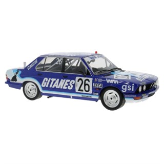IXO BMW 528i (E28) - 1982 Spa 24 Hours - #26 1:18 model car