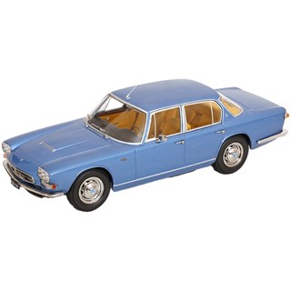 KK Maserati Quattroporte I 1965 - Light Blue Metallic 1:18 model car