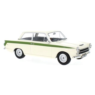 MCG Ford Lotus Cortina Mk.I 1963 - White/Green 1:18 model car