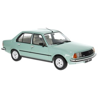 MCG Renault 18 1978 - Light Green 1:18 model car