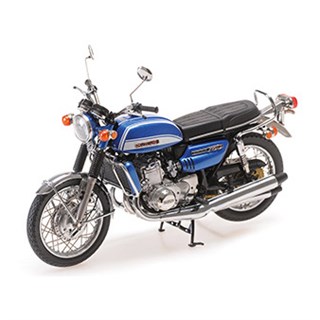 Minichamps Suzuki GT 750 J 1973 - Blue Metallic 1:12