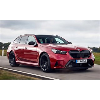 Minichamps BMW M5 Touring 2024 - Red Metallic 1:43 model car