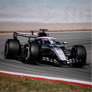 Minichamps Cadillac MAC-26 - 2026 Barcelona Pre-Season Shakedown - #24 Guanyu Zhou 1:43 model car