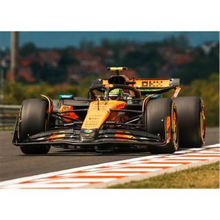 Minichamps McLaren MCL39 - 1st 2025 Hungarian Grand Prix - #4 Lando Norris 1:43 model car