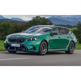 Minichamps BMW M5 Touring 2024 - Green Metallic 1:18 model car