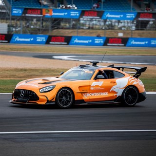 Minichamps Mercedes AMG GT Black Series - F1 Safety Car - 2025 British Grand Prix 1:18 model car