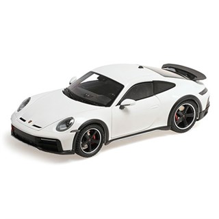 Minichamps Porsche 911 Dakar 2022 - White 1:18 model car