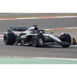 Minichamps Mercedes F1 W16 - 2025 Chinese Grand Prix - #63 George Russell 1:18 model car