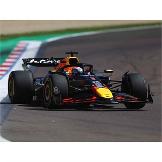 Minichamps Red Bull RB21 - 1st 2025 Emilia Romagna Grand Prix - #1 Max Verstappen 1:18 model car