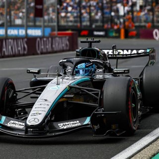 Minichamps Mercedes F1 W17 - 1st 2026 Australian Grand Prix - #63 George Russell 1:18 model car