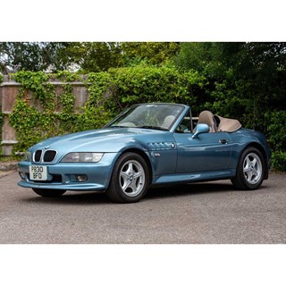 Minichamps BMW Z3 Roadster 1997 - Light Blue Metallic 1:18 model car