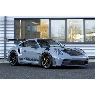 Minichamps Porsche 911 (992) GT3 RS 2023 - Grey Metallic w. Gold Wheels 1:18 model car