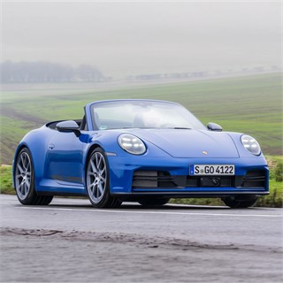 Minichamps Porsche 911 (992.2) Carrera GTS Cabriolet 2025 - Blue Metallic 1:18 model car
