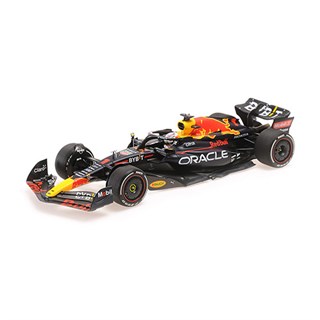 Minichamps Red Bull RB18 - 1st 2022 American Grand Prix - #1 M. Verstappen 1:18 model car