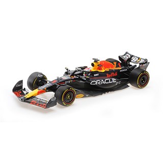 Minichamps Red Bull RB19 - 1st 2023 Italian Grand Prix - #1 M. Verstappen 1:18 model car