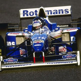 Minichamps Williams FW18 - 1996 Formula One World Champion - #5 D. Hill 1:18 model car