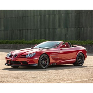 Maxichamps Mercedes SLR McLaren 2003 - Red 1:43 model car