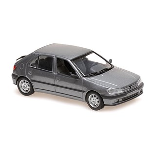 Maxichamps Peugeot 306 4-Door 1995 - Silver 1:43 model car