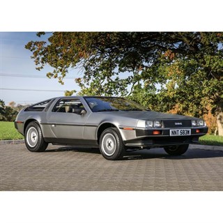 Maxichamps De Lorean 1981 - Polished Silver 1:43 model car