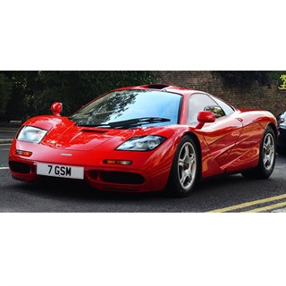 Maxichamps McLaren F1 1993 - Red 1:43 model car