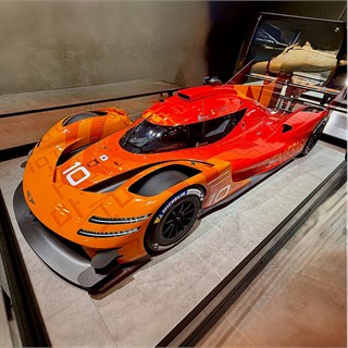 Spark Genesis GMR-001 - 2025 Launch Car 1:18 model car