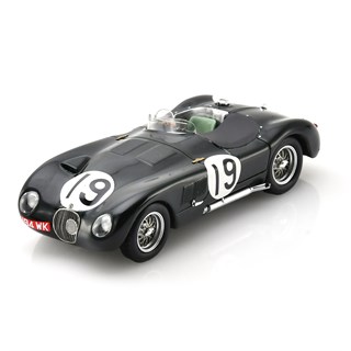 Spark Jaguar C-Type - 1953 Le Mans 24 Hours - #19 1:43 model car