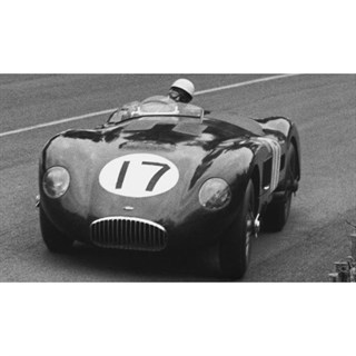 Spark Jaguar XK 120C - 1952 Le Mans 24 Hours - #17 1:43 model car