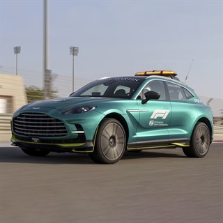 Spark Aston Martin DBX 707 - 2023 F1 Medical Car 1:43 model car