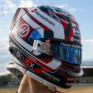 Spark Oliver Bearman Haas Helmet - 2025 British Grand Prix 1:5