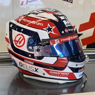Spark Oliver Bearman Haas Helmet - 2025 American Grand Prix 1:5