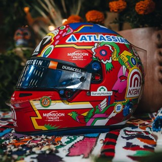 Spark Alexander Albon Williams Helmet - 2025 Mexican Grand Prix 1:5
