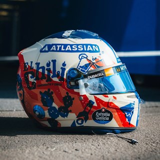 Spark Carlos Sainz Jnr Williams Helmet - 2025 Mexican Grand Prix 1:5
