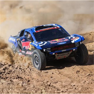 Spark Ford Raptor - 2026 Dakar Rally - #225 Carlos Sainz 1:43 model car
