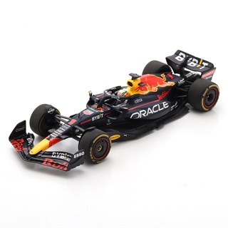 Spark Red Bull RB18 - 1st 2022 Belgian Grand Prix - #1 M. Verstappen 1:43 model car