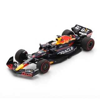 Spark Red Bull RB18 - 1st 2022 Italian Grand Prix - #1 M. Verstappen 1:43 model car