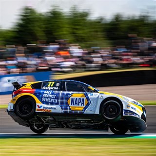 Spark Ford Focus ST - 2025 Knockhill BTCC - #77 Sam Osborne 1:43 model car