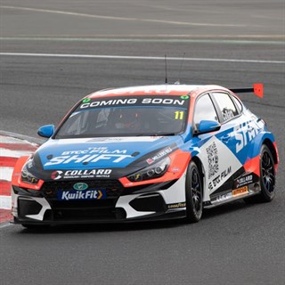 Spark Hyundai i30N Fastback - 2026 BTCC - #11 Ricky Collard 1:43 model car