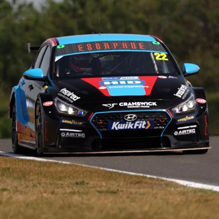 Spark Hyundai i30N Fastback - 2026 BTCC - #22 Chris Smiley 1:43 model car