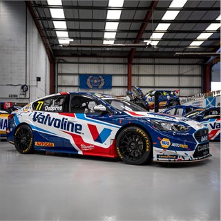 Spark Ford Focus Titanium - 2026 Donington Park BTCC - #77 Sam Osborne 1:43 model car