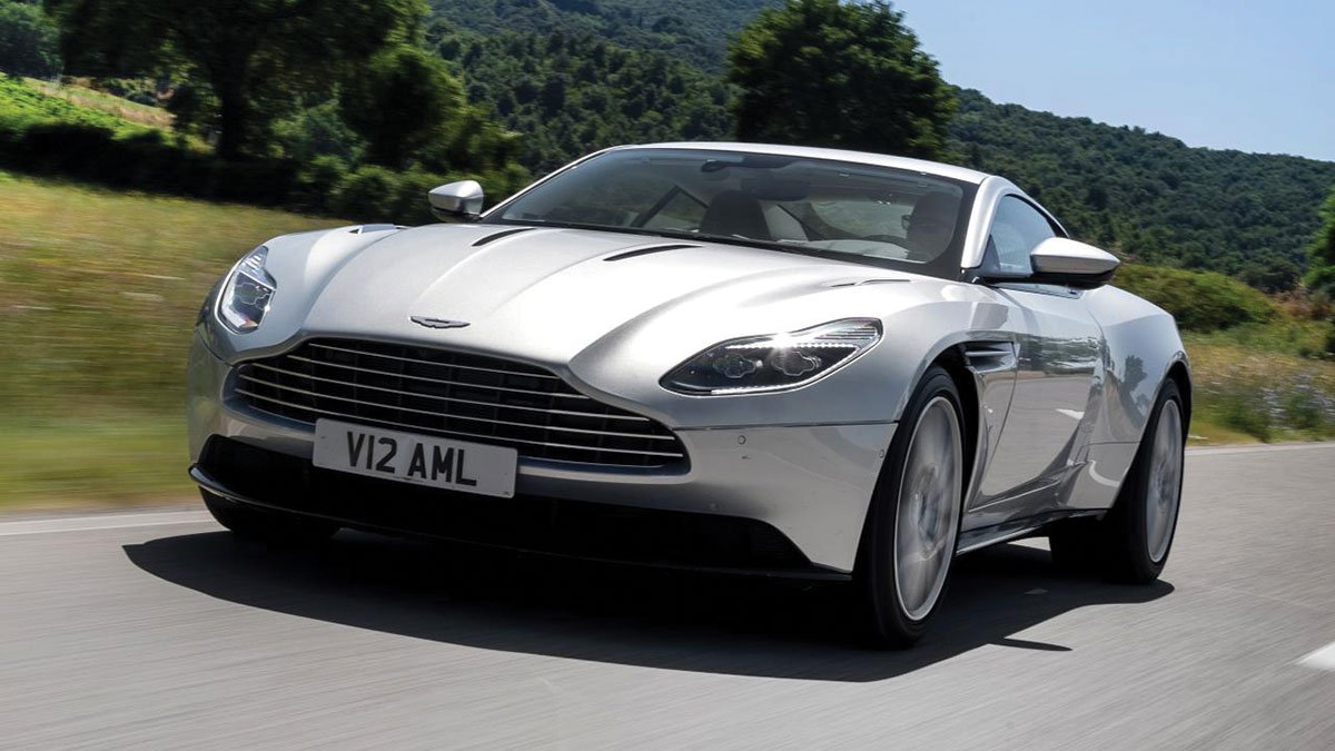 1:18 Aston Martin DB11 Diecast Model Car Review